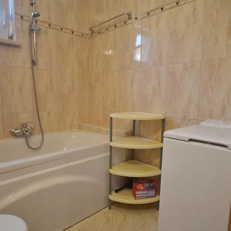 Frane Apartment *